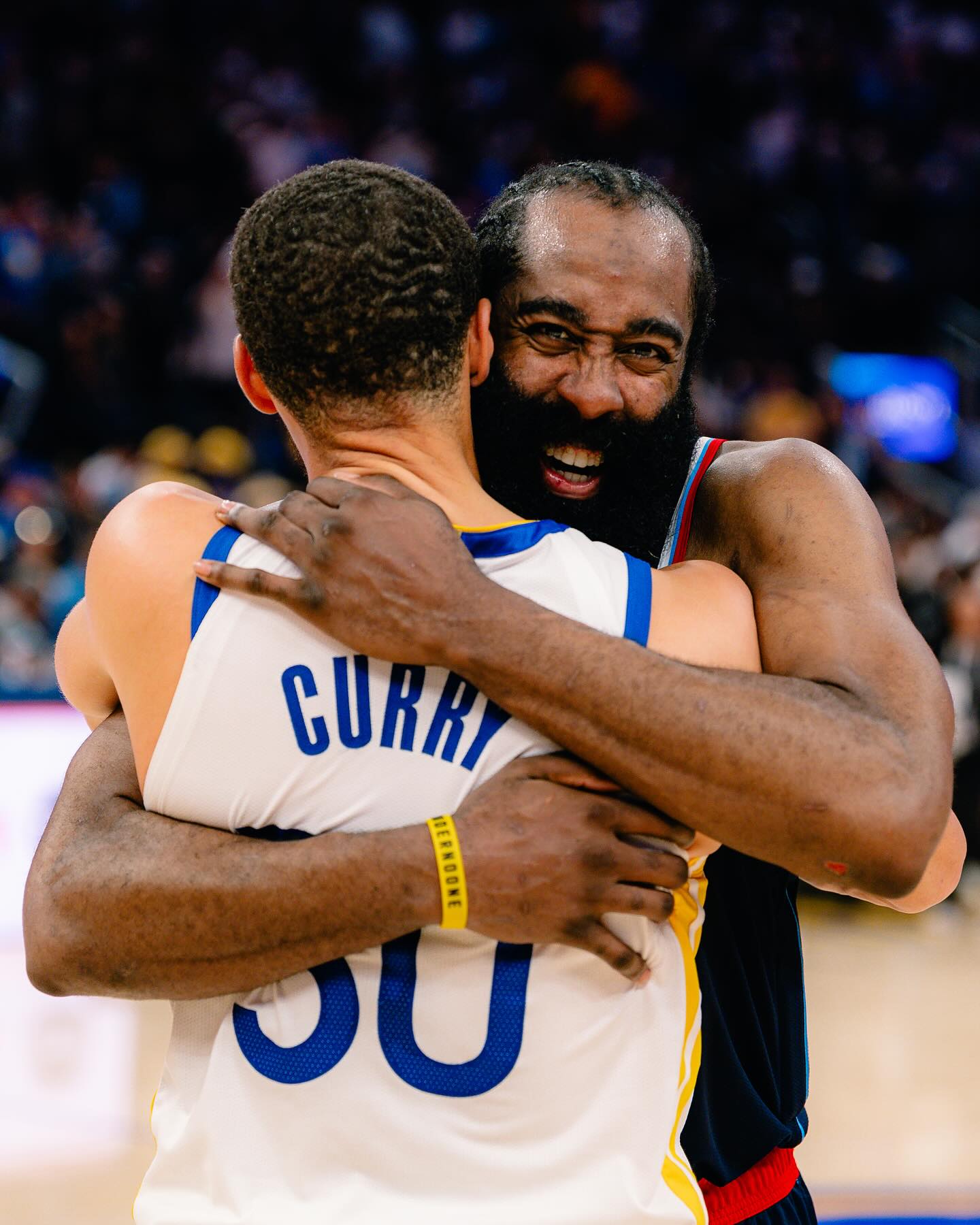 太阳险胜勇士，哈登高光表现